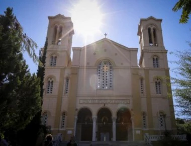 «Παραλίγο καρδιακό οι ηλικιωμένες γυναίκες» από την εισβολή του Ρουβίκωνα στην εκκλησία